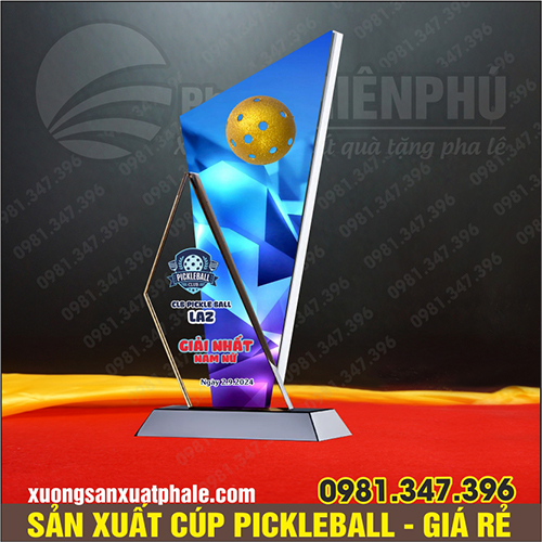 Cúp gắn bóng Pickleball 09