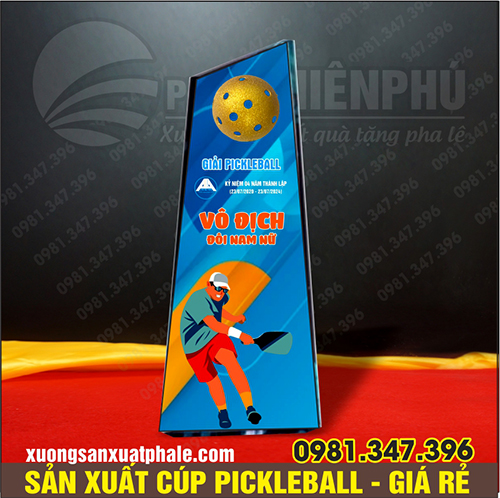 Cúp giải pickleball 03