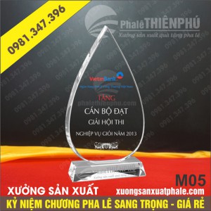 Kỷ niệm chương pha lê 05