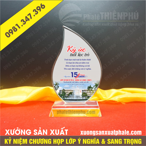 Kỷ niệm chương họp lớp 05