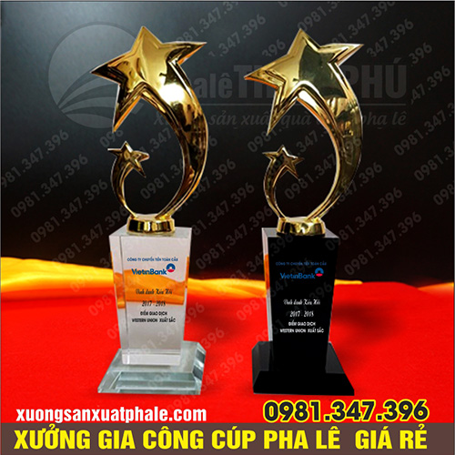 Cúp pha lê ngôi sao đôi cao đế trắng đen
