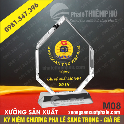 Kỷ niệm chương pha lê 08